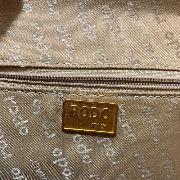 Vintage RODO Italy Red Clutch | Silk-Linen Purse, Brass Clasp + Chain Strap - Picture 6 of 13